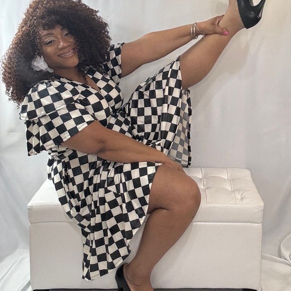 Meet your Posher, Quyahni - Picture 9 of 14